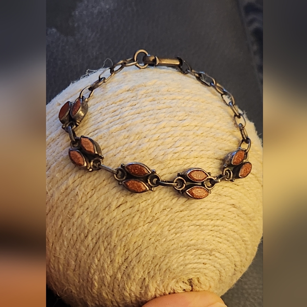 925 Vintage Goldstone Link Hook Clasp, Dbl Stone Bracelet. 7.5 Inches.